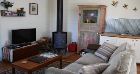 Hollow Log Estate - 2
