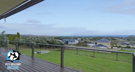 Pet Let - Stacey Drv, Carrickalinga image